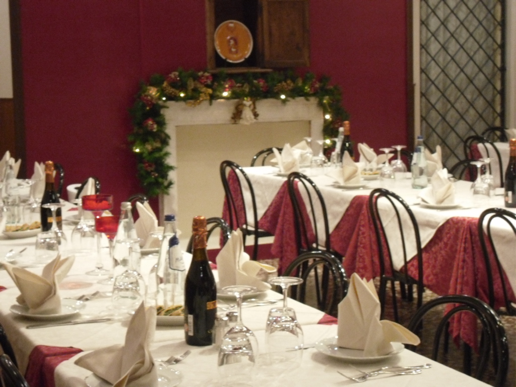 ristorante-interno-osteria-palazzo-ducale-3